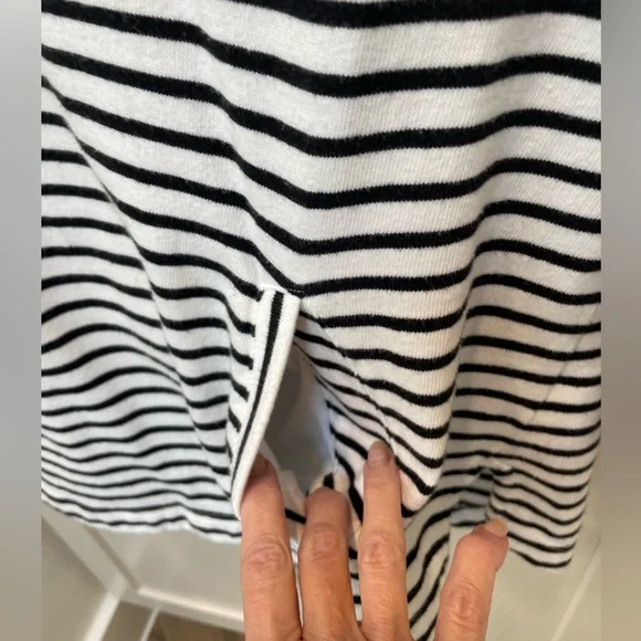 Lands End Striped Hooded Pullover - Picture 4 of 6